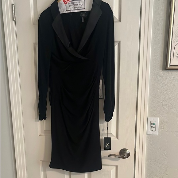 Adrianna Papell Black Cowl Neck Ruched Cocktail Dress - Picture 7 of 7